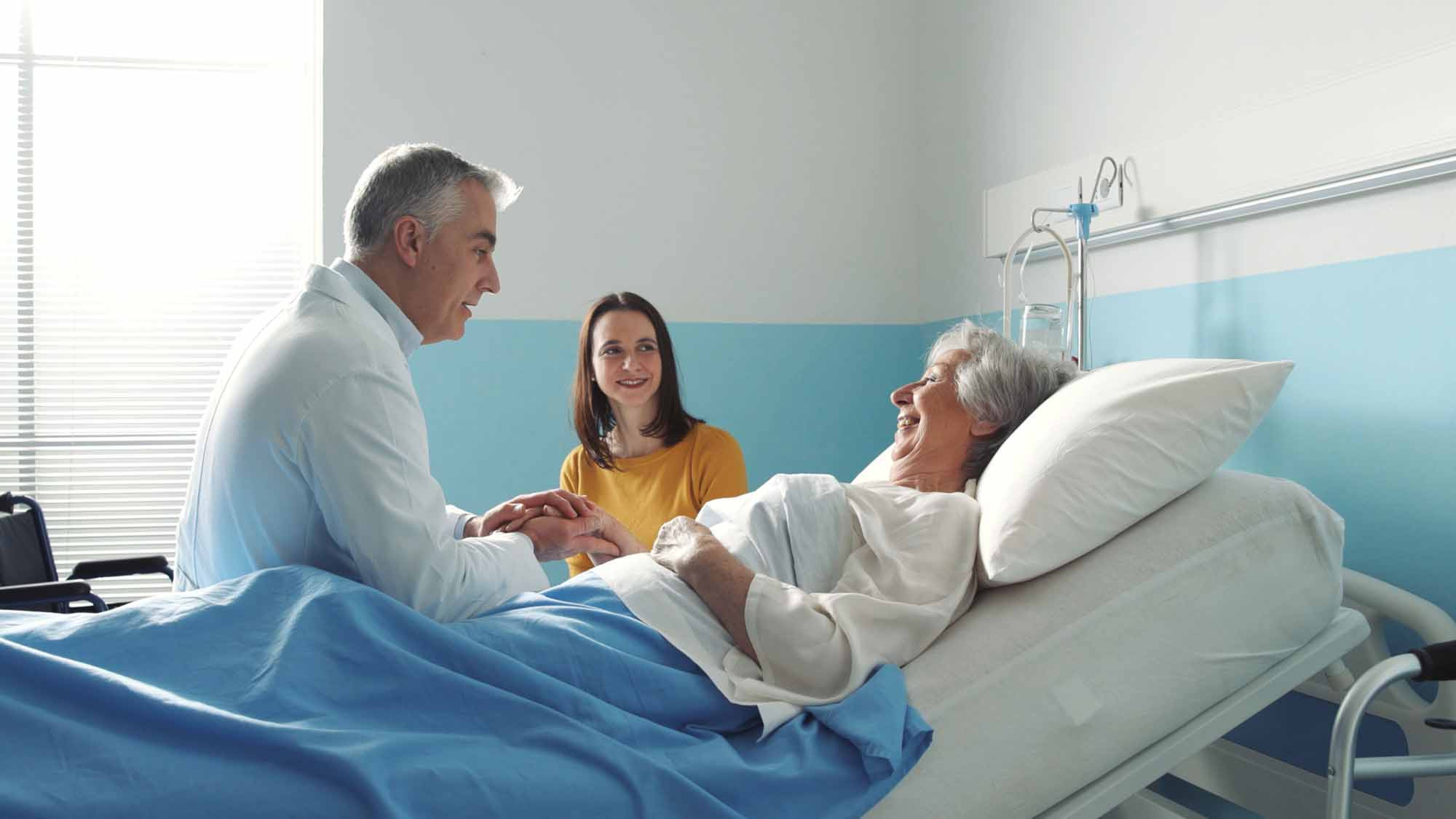falls-and-fracture-prevention-in-the-elderly.jpg